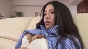 欲求不満過ぎる子持ち人妻 冴木れん 歳 AVデビュー