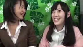 学校の帰りにエロプリしているJ○にガチ交渉！スケベな事しか考えていないならエッチな事させてください！