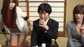 SW-616 同窓会で会った初恋の女が人妻になっていた！夫に欲求不満の彼女は僕をパンチラ誘惑して、勃起チ○コをテーブルの下で握りしめてきた