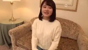 デカ尻女子大生が初めての生ちん尻コキ体験！cm巨大ち●ぽを擦ってグチョグチョまん汁垂れる尻肉バックにいきなりズブリと生挿入！尻イキ痙攣してもやめない