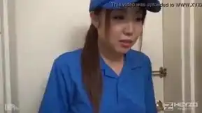 外送妹紙鈔帶不夠找給客人 干一泡就當作找給客人了 1