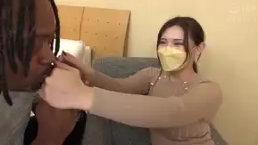 SNKH-027 デカチン求めて来た元気ギャル 黒人さんと初交尾 ガン突かれガチイキ 盛岡みゆ