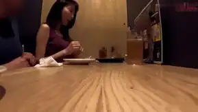 FC2PPV-3201135 【無修正ｘ個人撮影】アラフィフの美人奥様を呑み屋でナンパ！ホロ酔い状態でノリノリだったので連れ込み大成功！脱いだらスタイル抜群の絶倫人妻だった！旦那に内緒で中出し