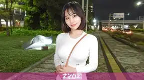 200GANA-3186 マジ軟派、初撮。 2151 【カメラを打ち抜くナイアガラ潮吹き！】S○C？！T○B？！大手クリニックで一番かわいい24歳美容外科受付嬢！Hカップの爆乳と絶景巨尻！天然グラマラスボディで男を悩殺する生粋のヤリマンが即潮→即尺→即イキ！『○○だけでイケる！』『精子は飲む物』と本音激白。止めどなく溢れた潮が大海原を作りナンパの航海へ面舵いっぱい！