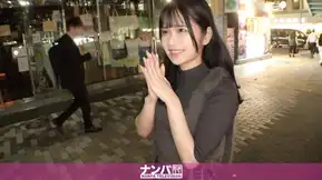 200GANA-3191 マジ軟派、初撮。 2154 黒髪サバサバ天真爛漫女子を渋谷でナンパ！魔性の低音ボイスと圧倒的デカ美尻で男を弄ぶ子悪魔JD！一通り男をいじめた後はMモードに突入！自分からパンツを脱ぎたがり剛毛ま●こに直当てデンマをおねだり→即潮吹き！バックで突かれ、ぶるんぶるんとデカ尻を揺らしながらイキ乱れる！