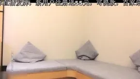 娇小玲珑美乳温柔花样啪啪妹子直求饶激情四射