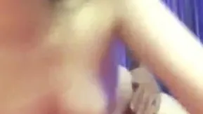 【网曝门事件】亚洲超模亚军X媛与男友性爱私拍手机丢失不