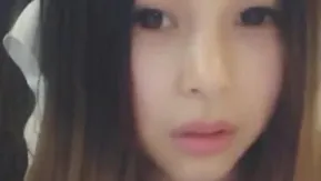 长得像女星莫X蔚的绿播大美女云朵被家境不错的粉丝帅哥重