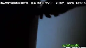 超级可爱的泰国美女，小穴很紧插出白浆