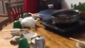 豪爽少妇被高利贷追债