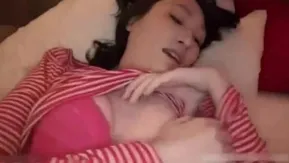 大学生误入虎穴小比真遭罪