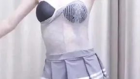 极品女神萝莉菲菲黑丝道具紫薇大秀普通话二