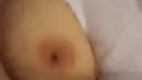 爱吞精的美女她和你做爱就只为了吃你精虫