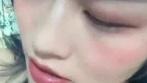 颜值不错漂亮妹子收费自慰大秀小穴湿润粉嫩自慰插穴很是诱人