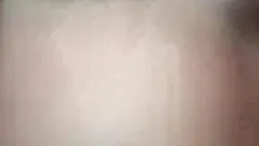 映客美女主播雪梨枪大尺度高清直播洗澡刮毛
