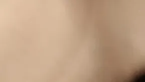 男友的视角情侣性爱视频床上疯狂激情啪啪多种姿势操