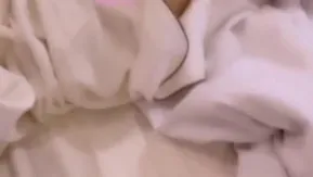 外围四哥重出江湖红灯区大战颜值不错的长腿酒吧坐台外围女对白清晰