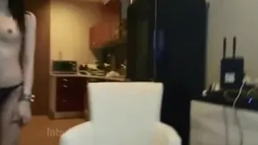 主播娇喊不可以吃兔兔~那爹爹可以吃我唷