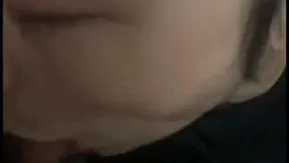 正宫不帮我咬咬，只好包养个肯帮我吹的情妇，惊喜的是她每天早上都要我口爆她才放我出门!