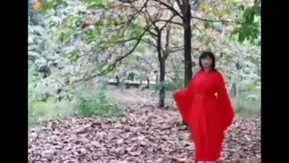 00后抖音少女与男友啪啪短视频流出！无套抽插标致身材~