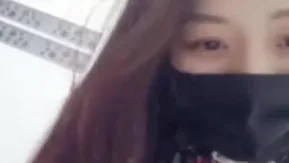 [中文主播外流]嗲声的气质主播~跳蛋塞逼逼浴室自慰大秀！！
