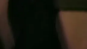 专门在洗浴中心搞事情的宅男女神兔姐挺着一对大奶子休息大厅勾搭两个男人开房淫乱直播对白精彩