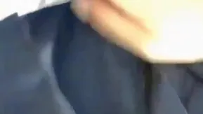 丰满巨乳漂亮小姐姐，我这奶头是硬的哦哥哥，掰小穴近距离看穴肉，可口多汁诱惑呀！