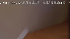 愛情深い夫婦は白昼のセックスが大好きで、妻はマンコを広げてセックスするのが待ちきれず、喘息を患っています。