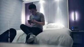 网约外围模特，极品女神，魔鬼身材温柔体贴，激情啪啪精彩一战