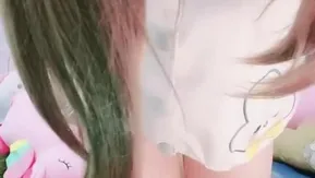 小萝莉直播间抠鼻流水part2