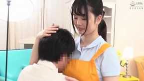 童貞さんいらっしゃい！天使のような優しい巨乳介護士さんチャレンジ・ザ・ミッション！授乳手コキ＆おっぱいハグ！恥じらい赤面素股プレイ中ぐちょぐちょマ●コにヌルッ