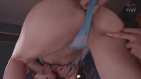 Uma série de convulsões espasmódicas! ! Especial de desenvolvimento erótico de menina de coração puro de 4 anos, despertando seu corpo esguio e inacabado! Monami Suzu
