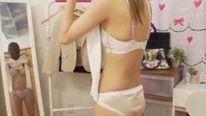 Sexo incestuoso entre padre e hija. Tengo una mala costumbre de beber y no puedo dejar a mis padres, por eso siempre le causo problemas a mi padre. Por eso ese día también... Rin Sakihara