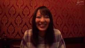 ホントは怖い ましろ杏 男をボコッて罵倒し潮吹きさせアナルを犯し見せつけセックス