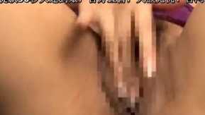 Satomi Suzuki, une femme infidèle qui aime les creampies