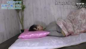 Rei / 哨子插入在蒲團中摩擦 / B：88 W：67 H：90