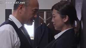 Secretaria casada, sexo con creampie en la oficina del presidente llena de sudor y besos [exclusivo de clase Super S] ¡3 creampies donde la esposa real se retuerce de agonía! ! Ririko Kinoshita