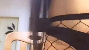 Yifang Beauty Anchor Honey Stockings 0402 美貌と美貌を備えた大きなショー 自分を第一に考えたほうがいいです。