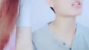 [Transmissão ao vivo de autorretrato doméstico] Jovem e sua linda namorada fazem sexo ao vivo