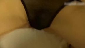 北京極品邊操逼邊和男友通電話 騙說 我想你了 還擔心被聽出來 露臉