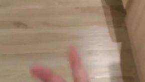 胖男老哥约了个高质量纹身妹子TP啪啪，抠逼口交大力猛操