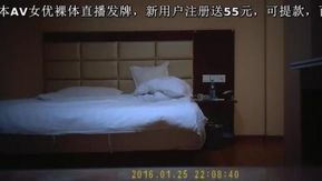 A violência vence?! Uma garota de hotel encontra um hóspede sem camisinha... ela lutará até a morte ou sucumbirá ao poder?