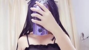 Little Meow Meow está disposto a ser seu brinquedo pessoal, vídeo curto 3