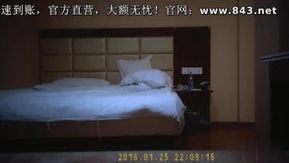 [必看偷拍!]专约砲大学妹作偷拍，连自己都不打码男女完全露脸真是坦蕩蕩(四)