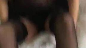 老同学一见面就开房! 黑丝吊带要我无套操到射