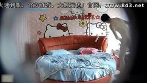 [酒店偷拍] E罩杯性感美女~贴心服务男友~狠操3次最后直接颜射?!