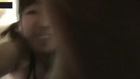 大奶学妹换上开岔性感内裤 不小心我就滑进去了"