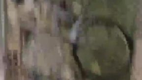 南韩地铁尾随抄底偷拍美腿短裙～59