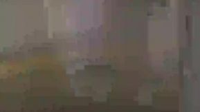 南韩地铁尾随抄底偷拍美腿短裙～64