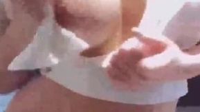 As fotos privadas em grande escala da jovem de seios grandes do Xiuren.com, Zhou Yanxi Younis, vazaram. Ela monta sua linda bunda rapidamente, lambe seu J8 e esfrega sua buceta 2.